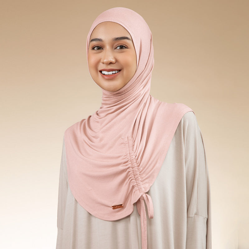 Liora Instan (Hijab Instan Serut Sport Rayon) Ice Pink