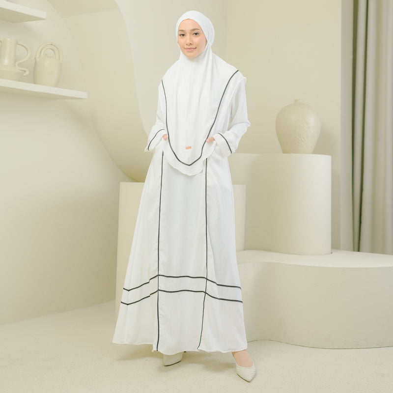 Hanisa Abaya Set Broken White