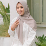 Yana Voal Square (Hijab Segiempat Voal)