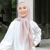 Detaa Square (Hijab Segiempat Voal)