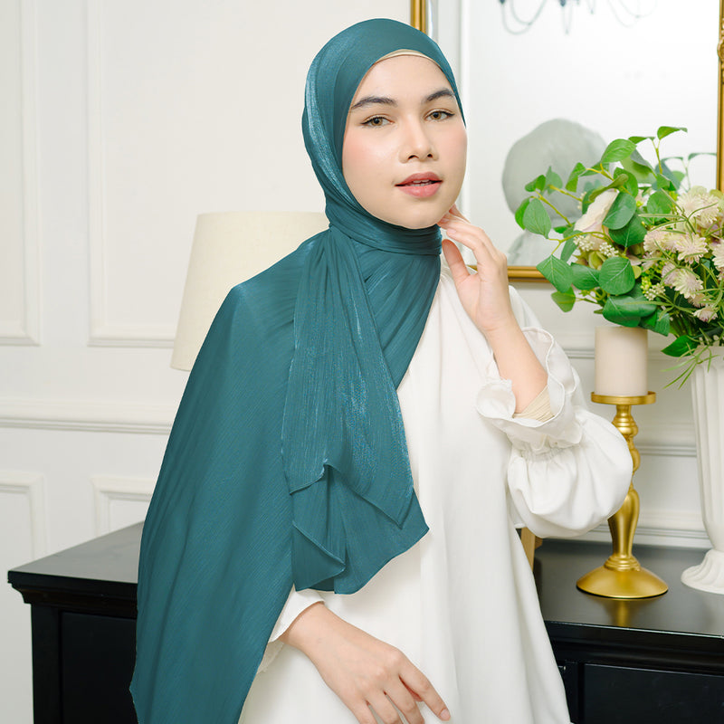 Yora Silk Shawl Emerald