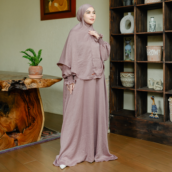 Hanida Abaya Set Frappuccino