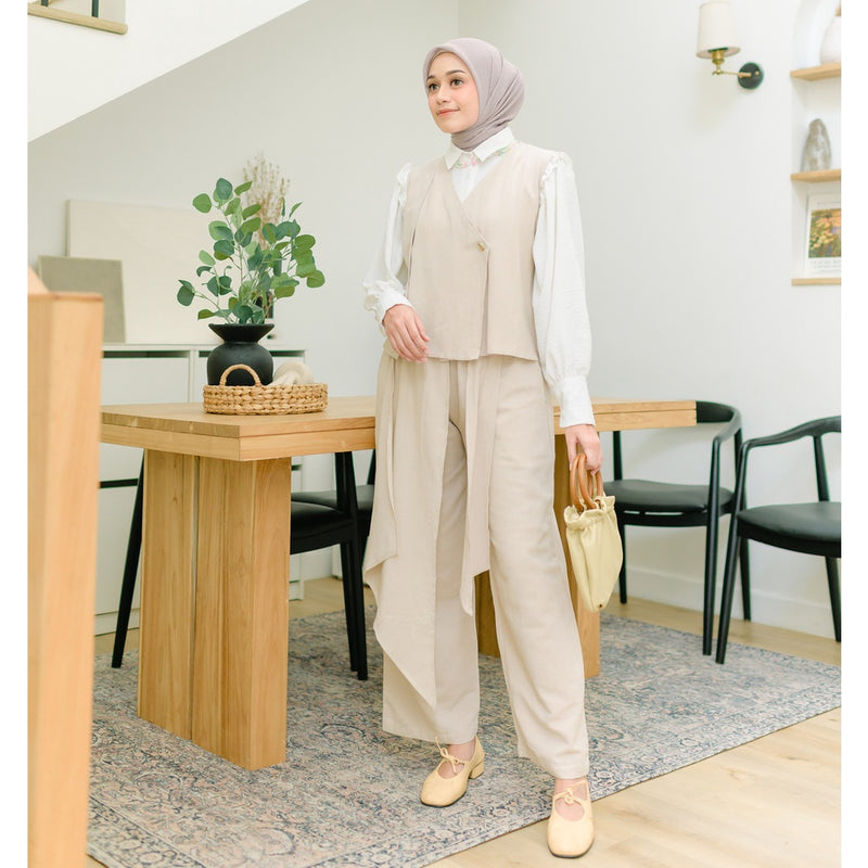 Nami Set (One Set Vest Rompi Linen)