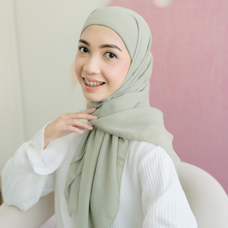 Araa Square (Hijab Segiempat Melayu Tali Instan)