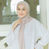 Ovel Square (Hijab Segiempat Oval Lozy x Hamidah)