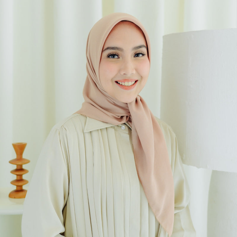 Haraa Voal Eyelash (Hijab Segiempat Voal Polos Embroidery)