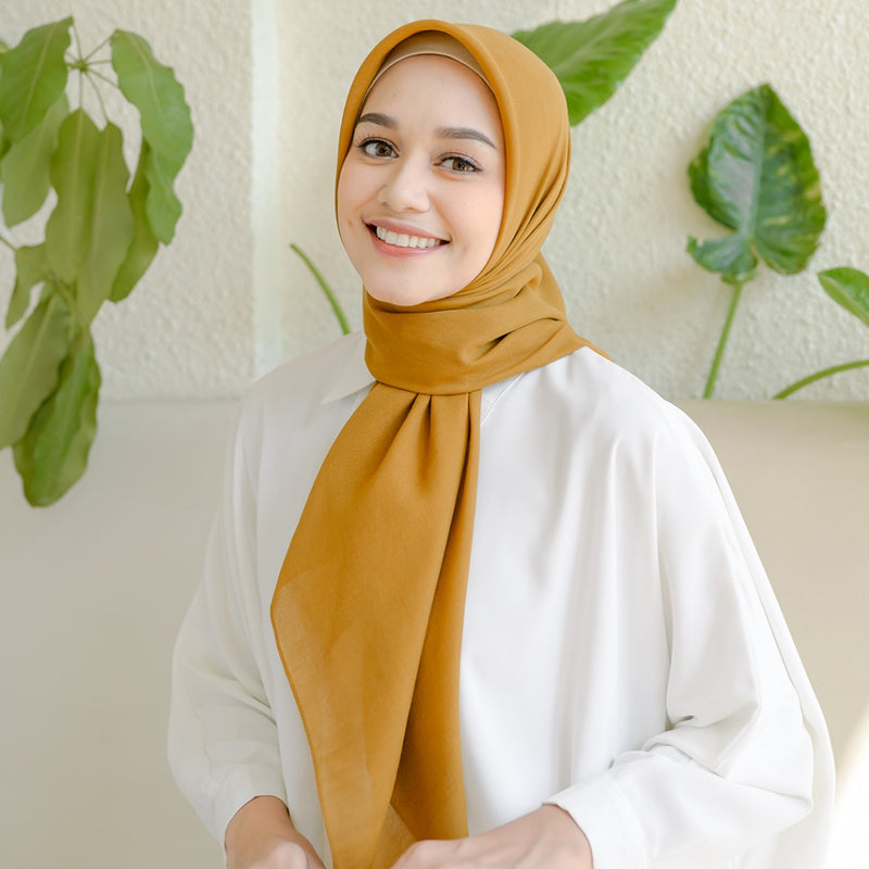 Naya Square (Hijab Voal Segiempat Polos)