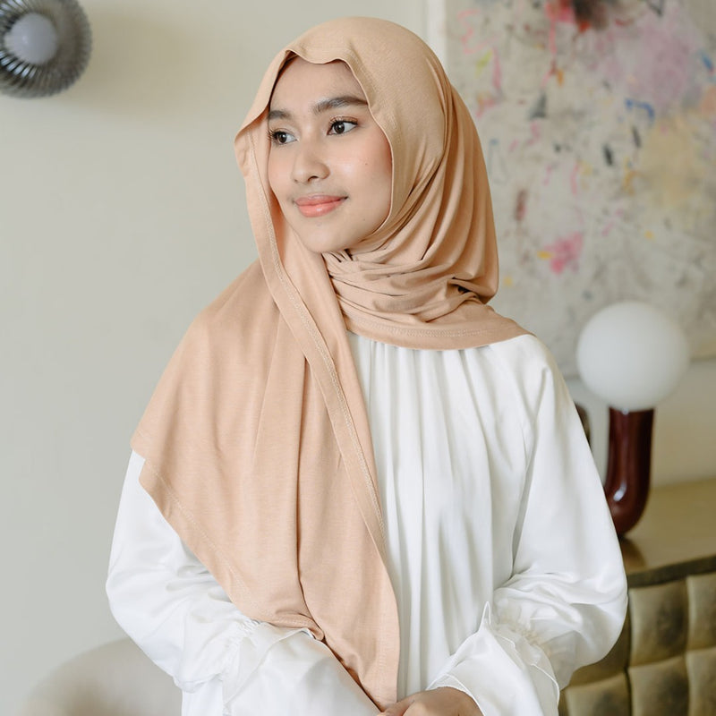 Tana Square (Hijab Segitiga Rayon Premium)