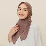 Naya Square (Hijab Voal Segiempat Polos)