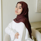 Tana Square (Hijab Segitiga Rayon Premium)