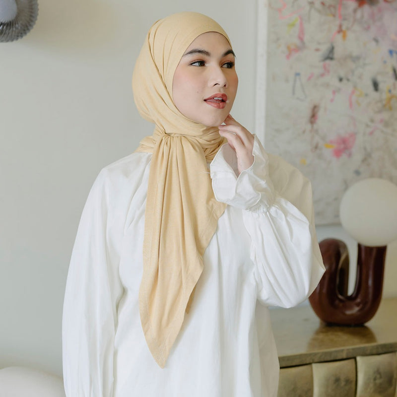 Tana Square (Hijab Segitiga Rayon Premium)