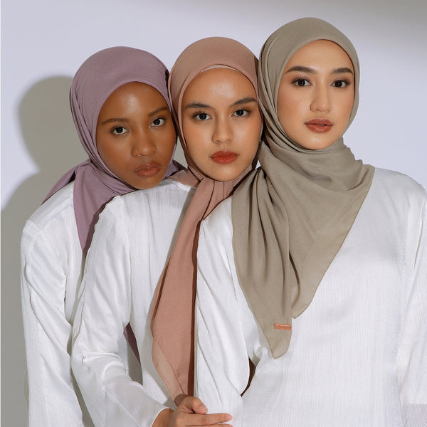 Haraa Voal Plain (Hijab Segiempat Voal Premium Polos Jahit Tepi)