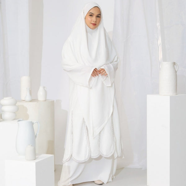 Hanira Abaya Tunik Set Khimar Broken White