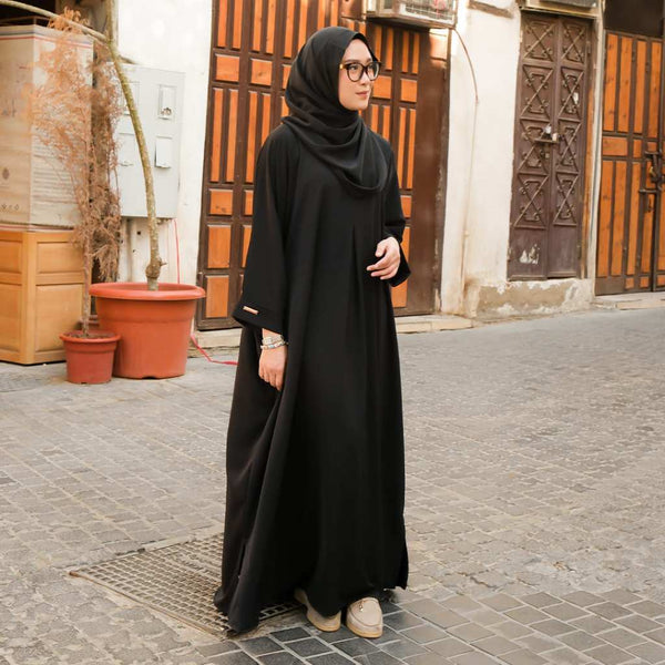 Hamida Abaya Black (Lozy x Hamidah)