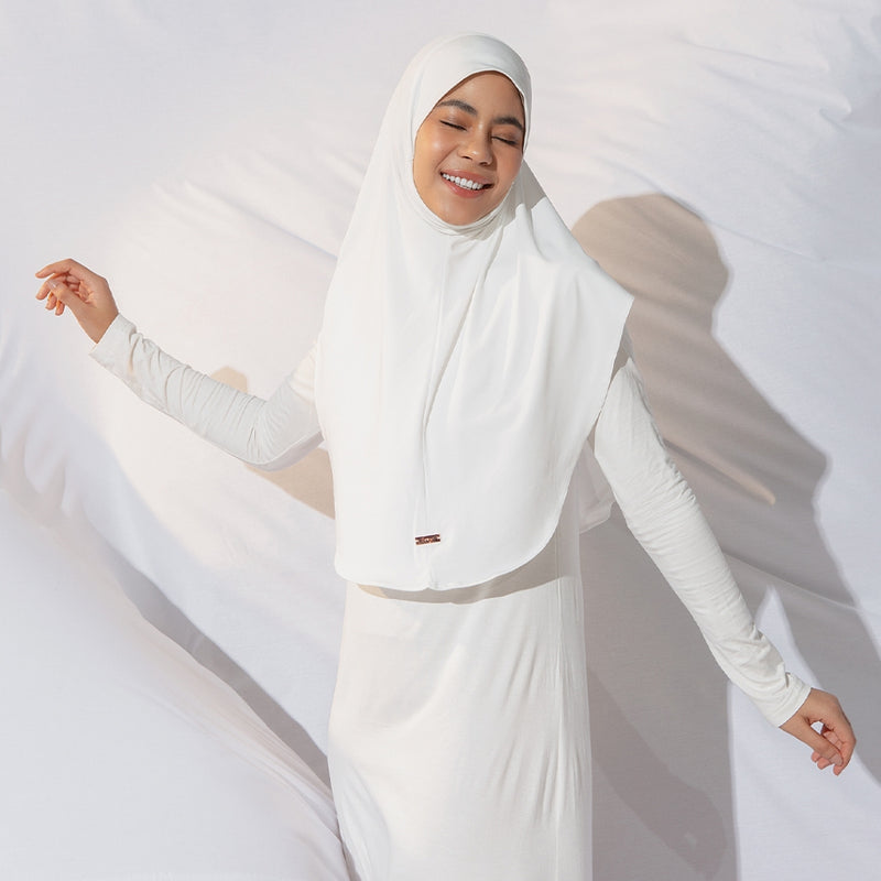 Naira Instan Syari (Hijab Instan Syari Haji Umrah Bahan Jersey)