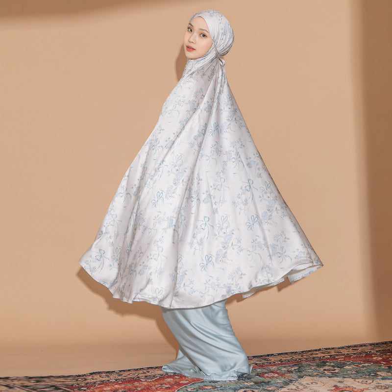 Julia Prayer Set Series 1 (Mukena Set Pattern Coquette Bahan Silk Lozy x Julia)