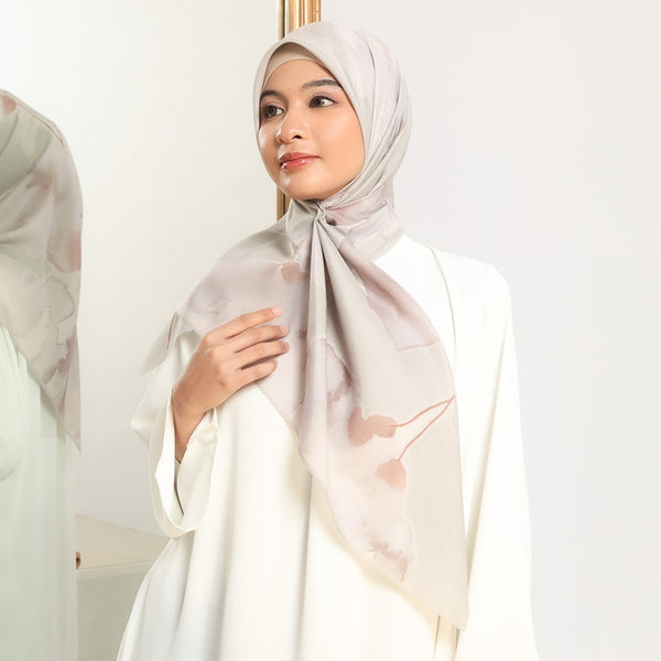 Aurel Scarf Exclusive Pattern Toffee Cream Series 2