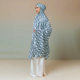 Tied Prayer Set Navy Cream