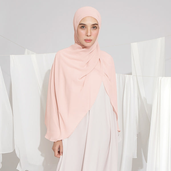 Embroidery Inner Shawl Lozy X Hamidah Soft Pink