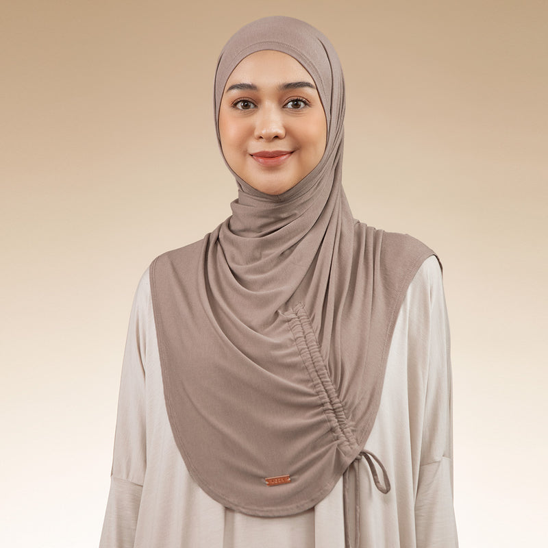 Liora Instan (Hijab Instan Serut Sport Rayon) Malt