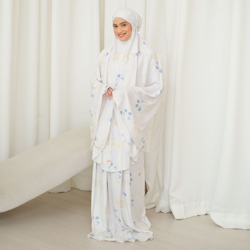 Shafira Prayer Set White Aster