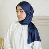 Shadeera Silk Shawl in Navy (Lozy x Shadira)