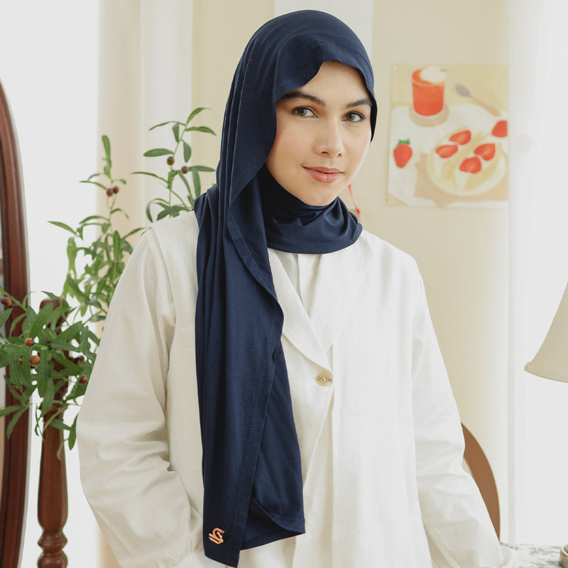 Tana Signature Shawl Navy (Exclusive New Label)