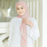 Ovel Square in Soft Pink (Lozy X Hamidah)