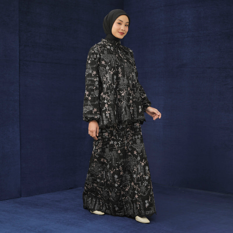 Floure Embroidery Set Noir Black S-M Series 2