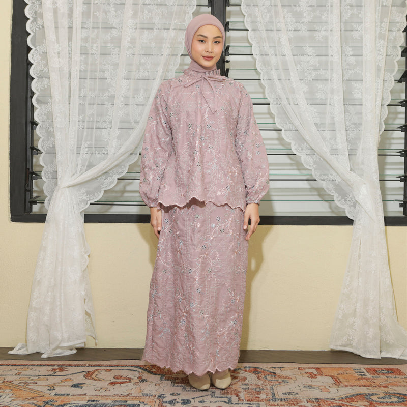 Floure Embroidery Set Mauve Shadow L-XL Series 5