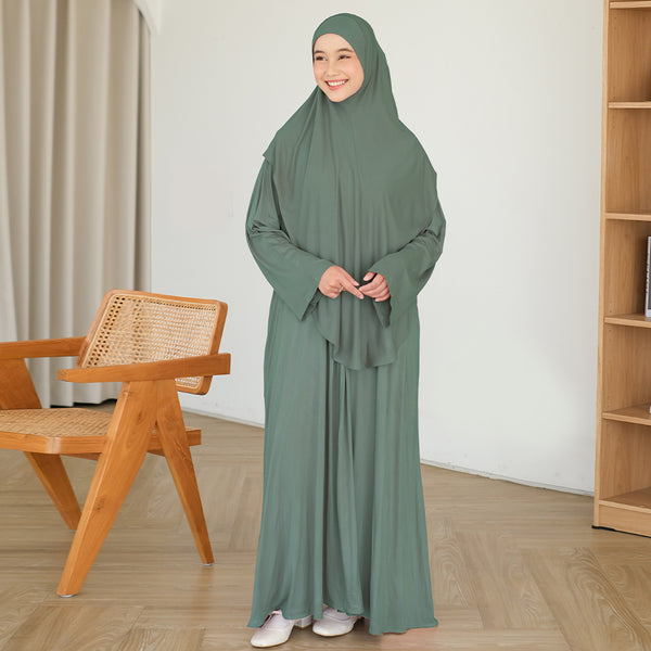 Saira Abaya Set Smoke Green