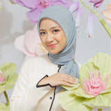 Nashwa Paris Eyelash in Soft Blue Grey (Lozy X Nashwa)
