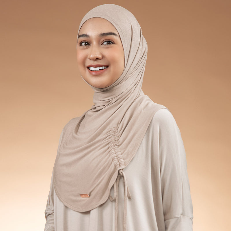 Liora Instan (Hijab Instan Serut Sport Rayon) Soft Nude