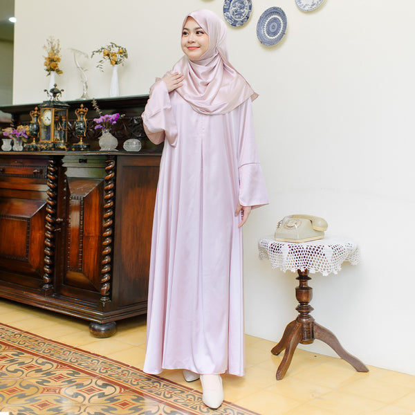 Latifa Abaya Silk Soft Pink