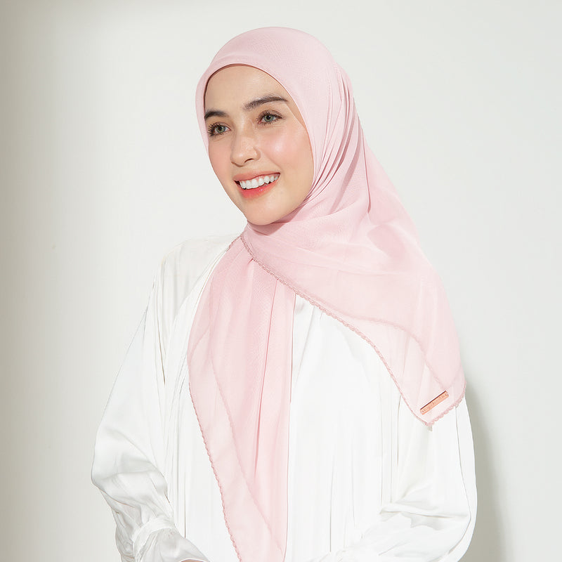 Paris Embroidery Signature Square Soft Pink (Lozy X Hamidah)