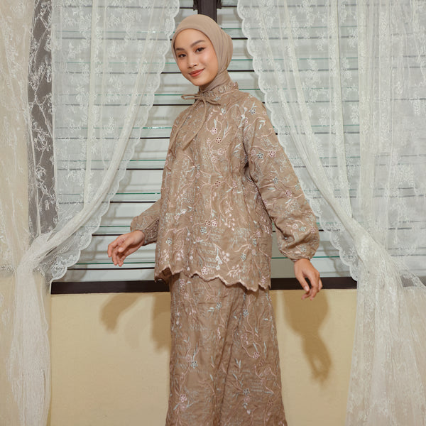 Floure Embroidery Set Dessert Taupe S-M Series 4