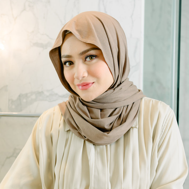 Tana Shawl (Pashmina Kaos Rayon) Hazelnut