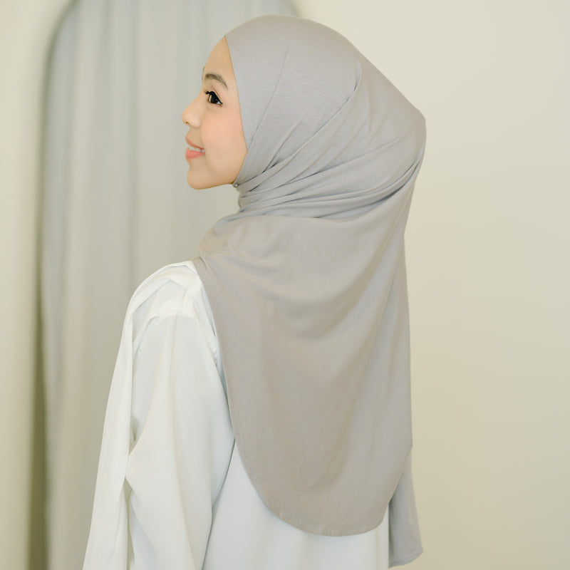 Tana Oval Shawl Grey