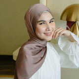 Rayya Silk Eyelash Soft Brown