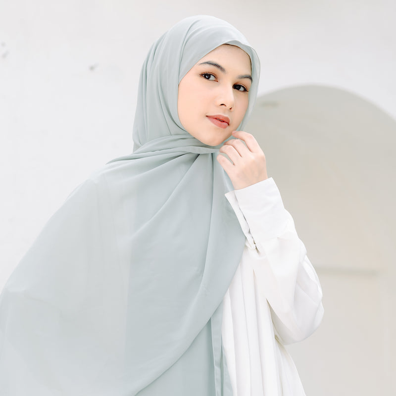 Yure Inner Shawl Sage (Pashmina Ceruti Babydoll)