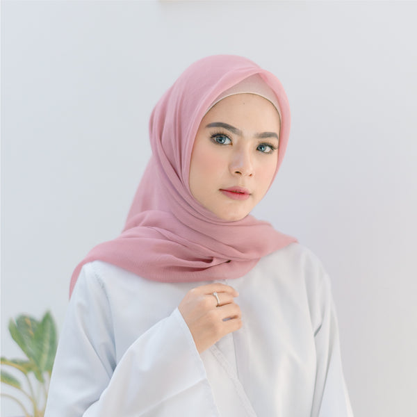 Cornskin Square Dusty Pink