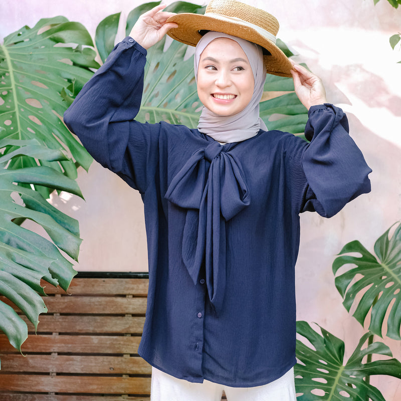 Lona Blouse Navy