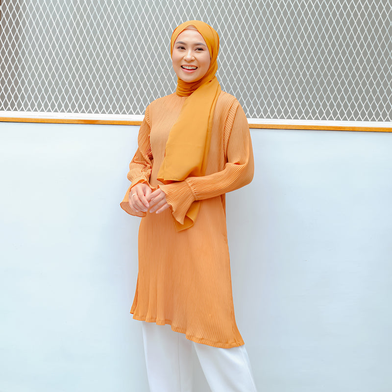 Mahira Pleats Blouse (Baju Plisket) Mustard