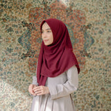 Embroidery Signature Square Burgundy