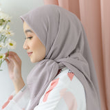 Detaa Square Grey Cream