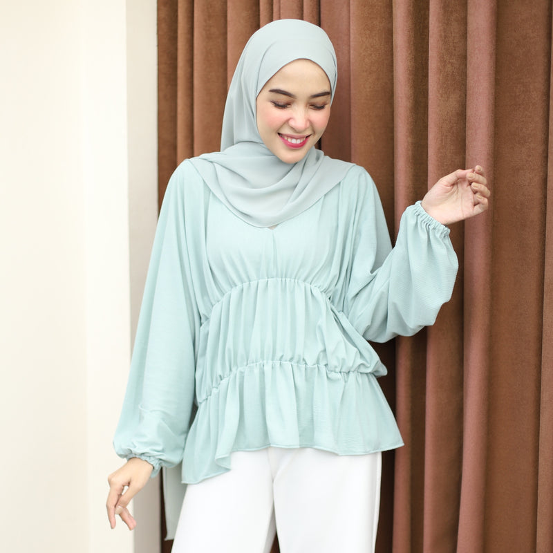 Kenura Blouse Green Pastel