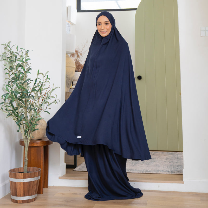 Minaa Prayer Set Navy