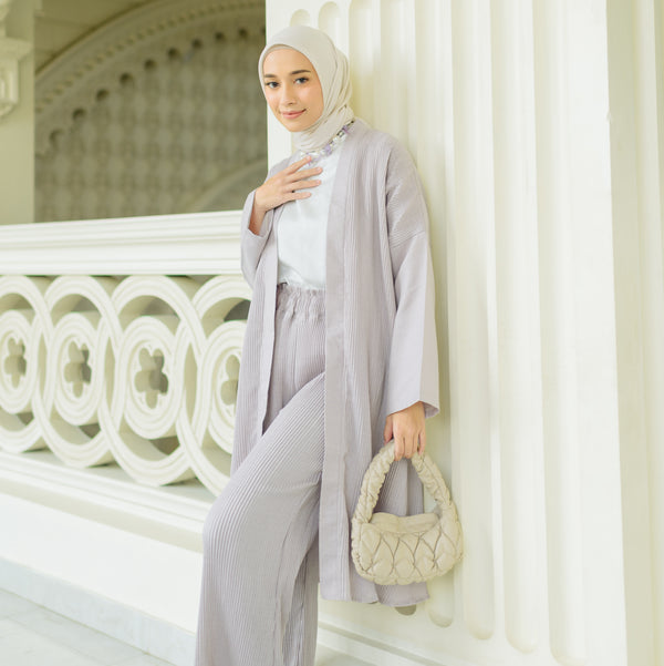 Zakia Pleats Set Natural Size M