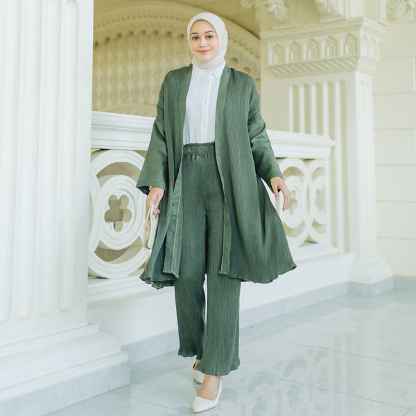 Zakia Pleats Set Army Size M