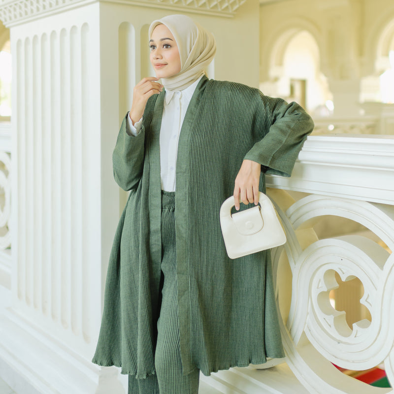 Zakia Pleats Set Army Size M